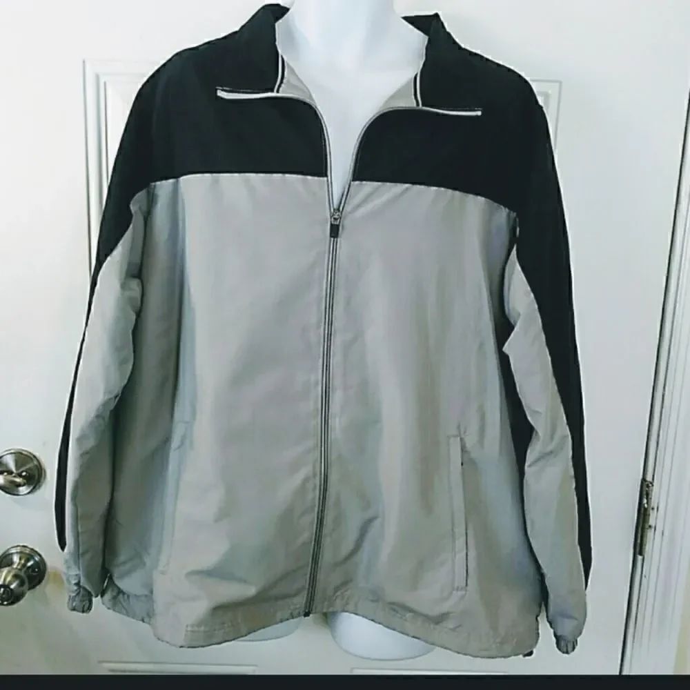 Tek Gear Gray and black Zip front jacket